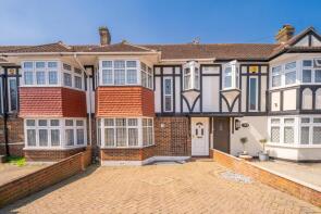 121, Seymour Avenue, Morden SM4 4RA
