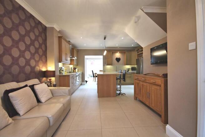 Living/Dining Area