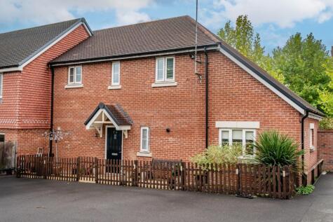 Picket Twenty Way, Andover, SP11