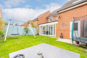 10, Partridge Place, Bedford MK42 6DP