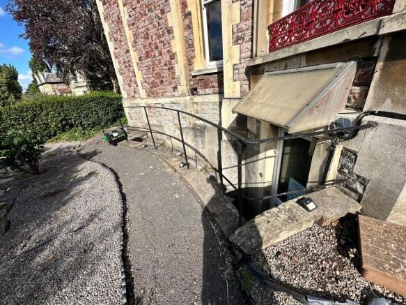 Attractive stone-fronted property with mature h...