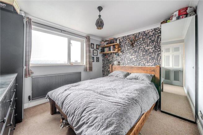 3 bed Semi-Detached for sale Image 8