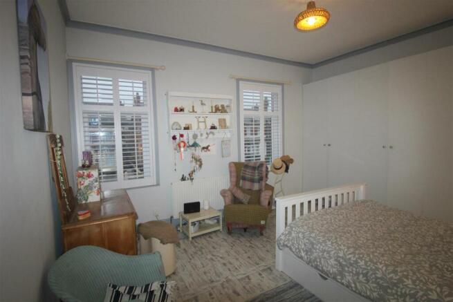 Lightburne Ave, 13 Bedroom One.JPG