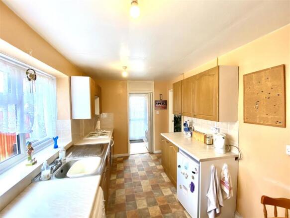 KITCHEN/DINER