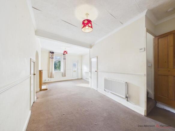 Open Plan Living/Dining Area