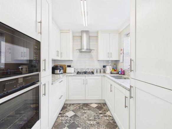Kitchen: