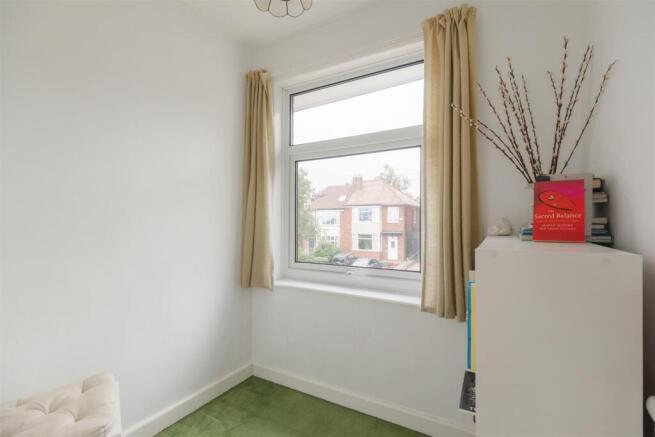 3 bed House for sale Image 11