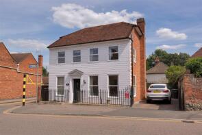 111, High Street, West Malling ME19 6NA