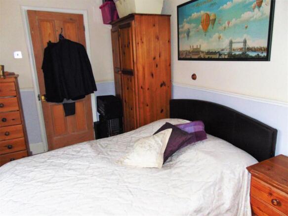 Bedroom 4.JPG