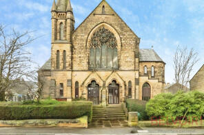 Flat 2, 158 Fountain Hall, Fountain Street, Leeds LS27 0RA