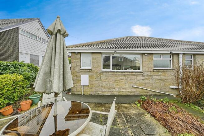 3 bed Detached Bungalow for sale Image 9