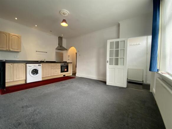 1 bed End of Terrace to rent Image 5