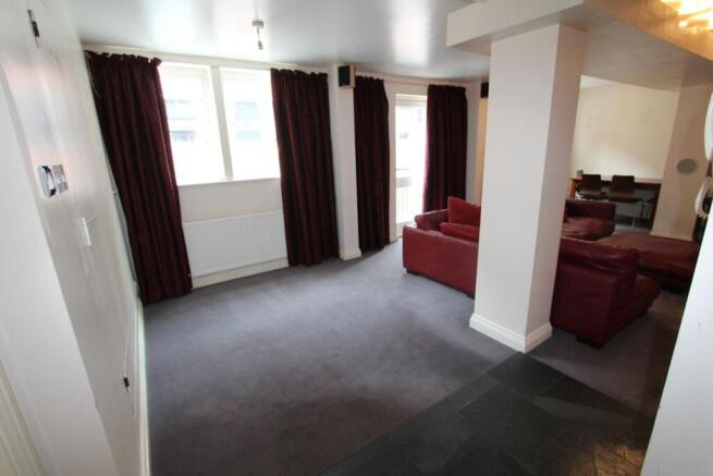 1 bed Flat to rent Image 8