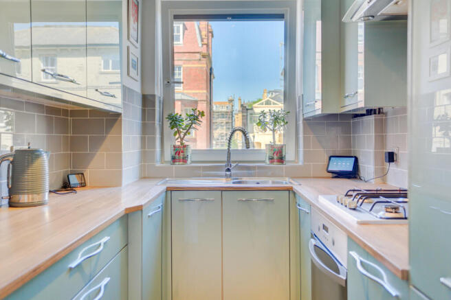 kitchen2