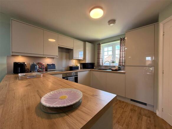 Apple Tree Road, Sowerby, Thirsk, North Yorkshire, YO7 photo 5