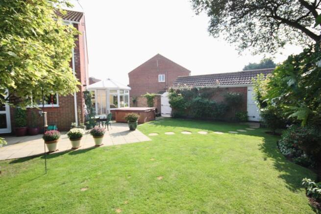 Outside - Rear