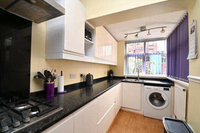 3 bed Detached for sale Image 4