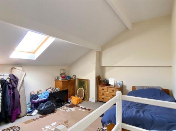 2 bed Terraced for sale Image 10