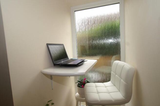 Computer Desk