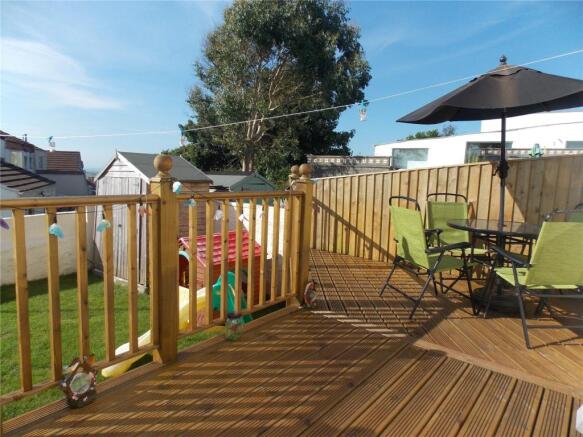 Rear Decking Area