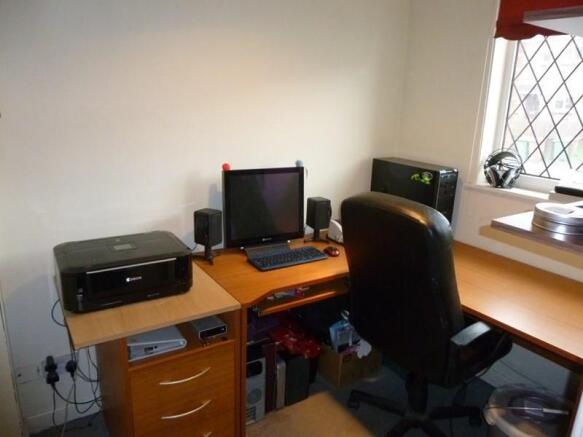Photo 9