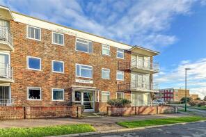 Flat 10, Selsey Court, Chanctonbury Road, Littlehampton BN16 2LD