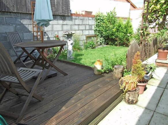 Photo 11
