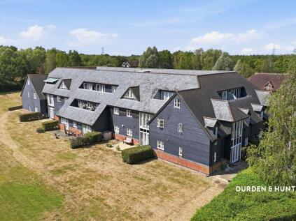 Cornsland Close, Upminster, RM14