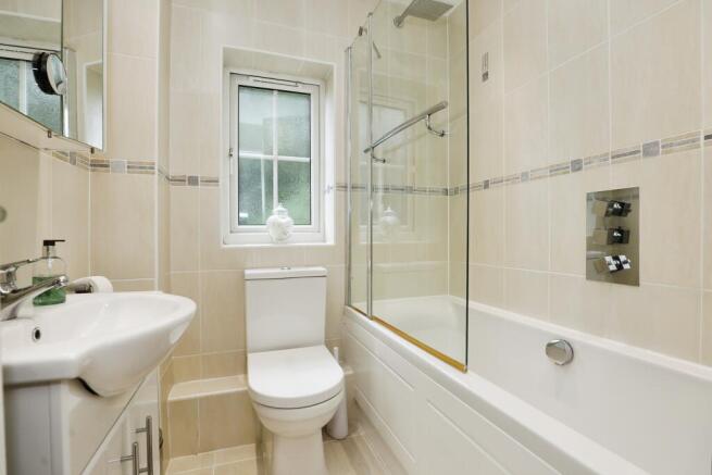 Master En-suite