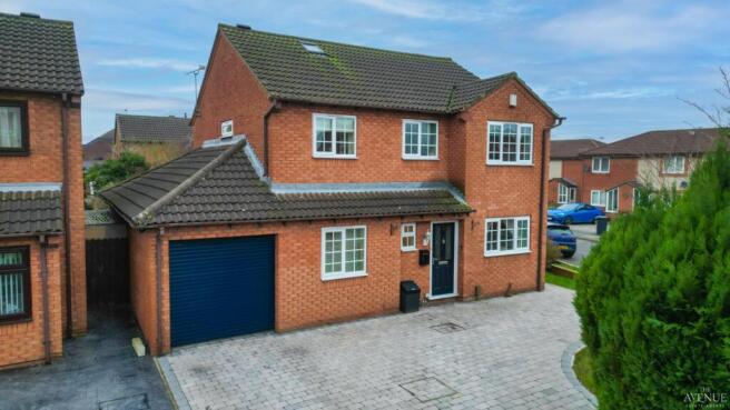 4-bed detached on Cobham Close, Stenson Fields, Derby, DE24 3JL, £400,000
