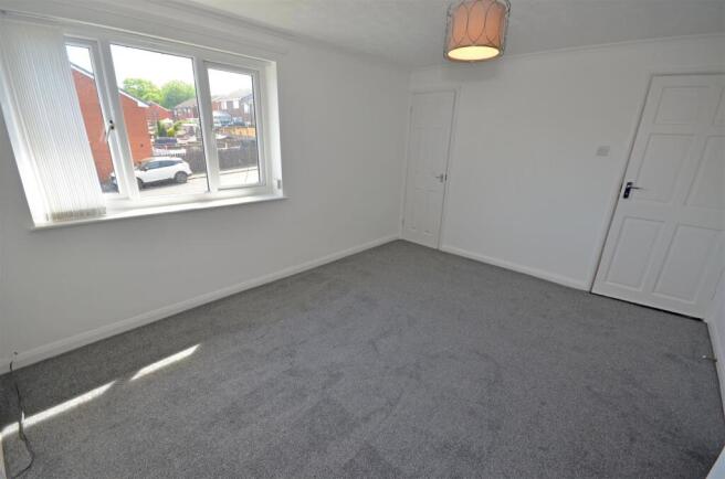 St. Marks Street, Dukinfield photo 4