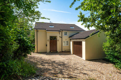 27 Chorley Road, Hilldale, WN8 7AL