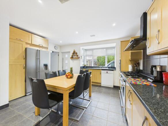 Kitchen/Breakfast Room