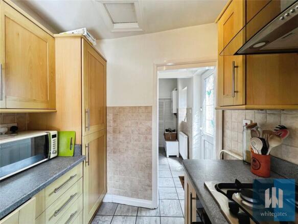 3 bed Semi-Detached for sale Image 10