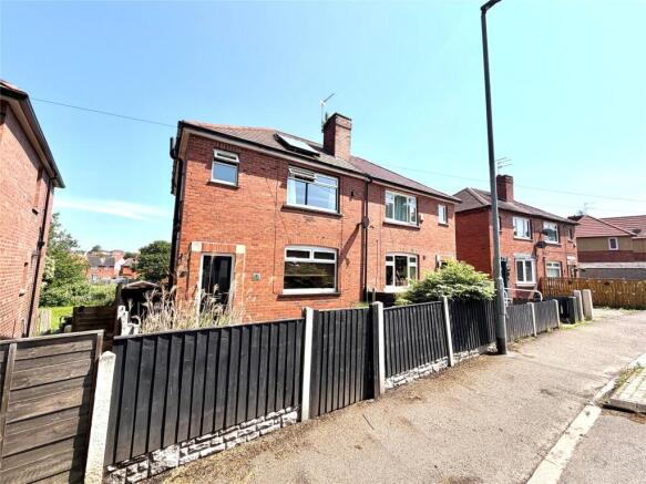 3 bed Semi-Detached for sale in wakefield