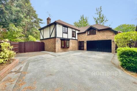 Georgeham Road, Owlsmoor, Sandhurst