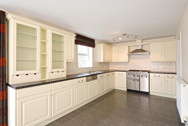 Kitchen/Breakfast