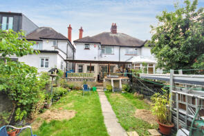 8, Vivian Gardens, Wembley HA9 6RF