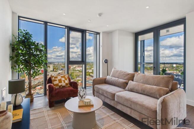 Lounge/dining room