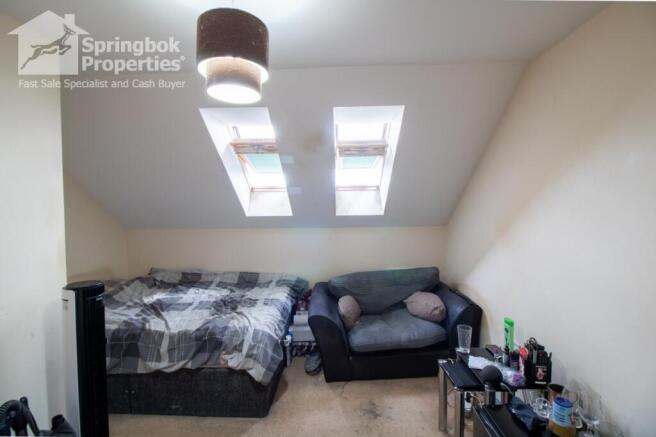 IMAGE 9