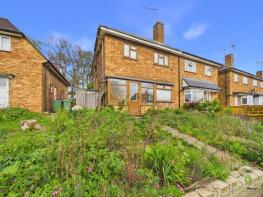 64, Hall Place Crescent, Bexley DA5 1PL