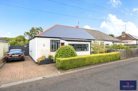 Centre Drive, Newmarket, Suffolk, CB8