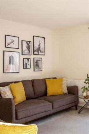 10 Kirkburn Drive HE-45.jpg