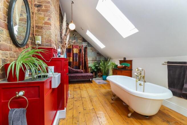 Bathroom/Wc