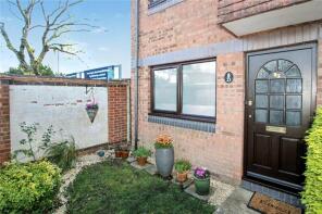 23, Meon Close, Petersfield GU32 3DW