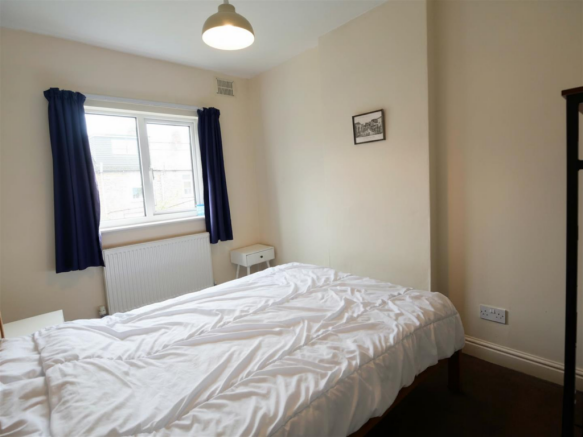 2 bed Terraced for sale Image 10