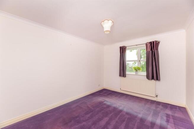 2 bed Flat for sale Image 11