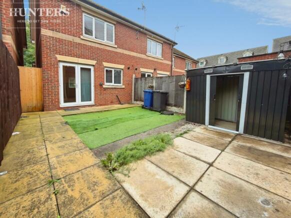 3 bed Town House to rent Image 11