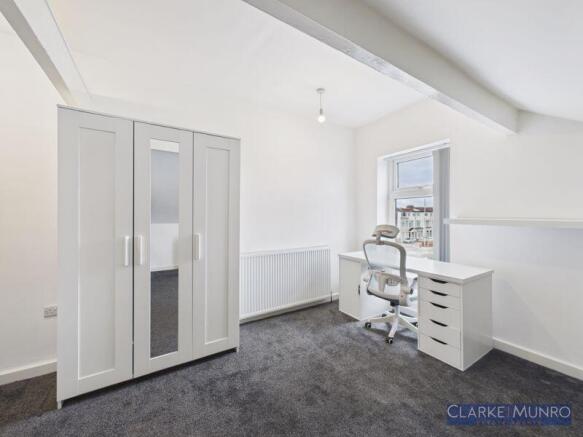 6 bed House Share to rent Image 6