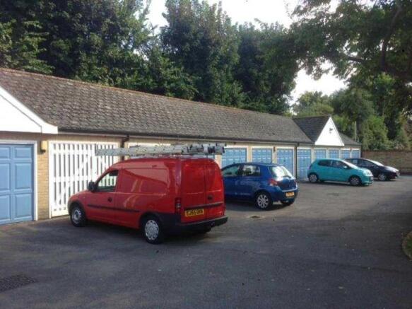 picture garage
